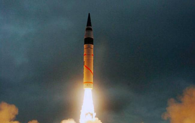 В Індії провели успішне випробування ракети, здатної нести ядерний заряд