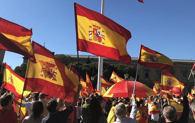 Прем'єр Іспанії пообіцяв запобігти незалежності Каталонії