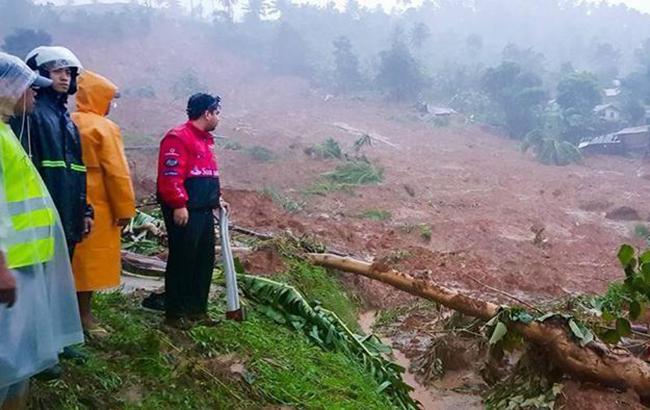 У результаті зсуву на Філіпінах загинули 26 людей