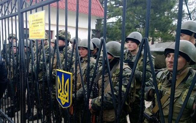 Журналисты рассказали о военных из Крыма, которые не изменили присяге (видео)