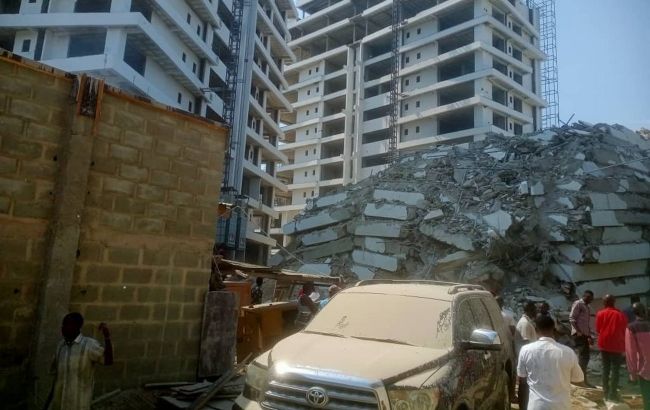 Обвал многоэтажки в Нигерии: около 100 человек пропали без вести