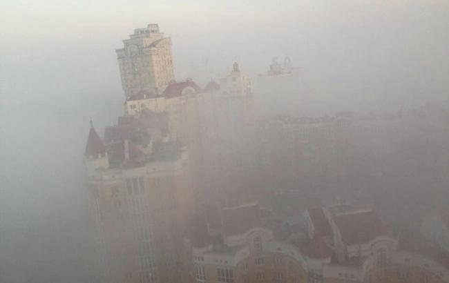 Синоптики предупреждают о тумане в Киеве 19 марта