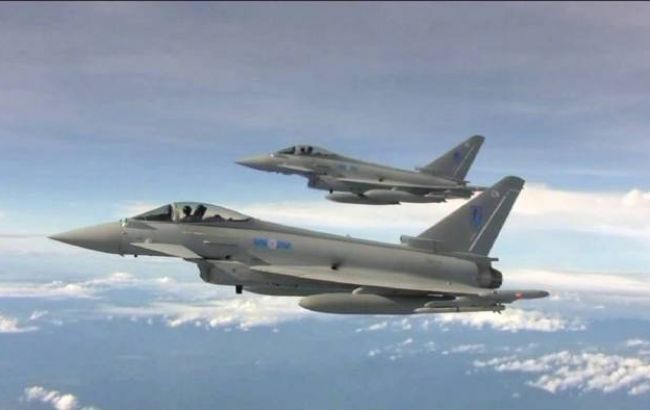 Британські винищувачі перехопили російські Су-30 над Балтійським морем