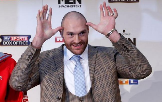 Фьюри уходит из бокса: тренер Тайсона лишил его чемпионских титулов