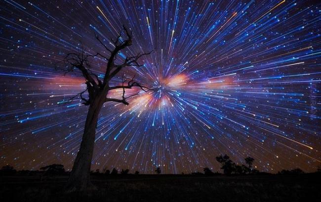 Над Украиной "выпадет" метеоритный дождь