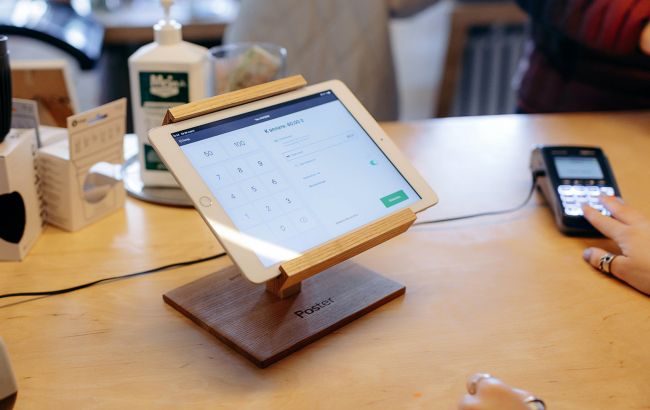 Через вторгнення в Україну: у Росії заблокували роботу 10 000 кафе і ресторанів