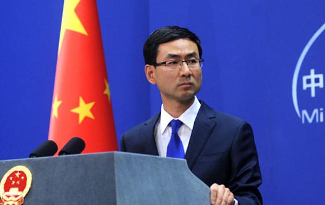Китай закликав США не шантажувати його погрозами мит