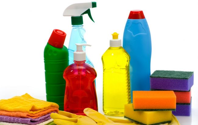 У Росії почали вилучати з полиць магазинів іноземні миючі засоби