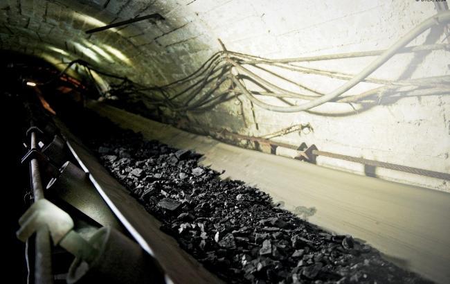 Фото: обвал шахты во Львовской области