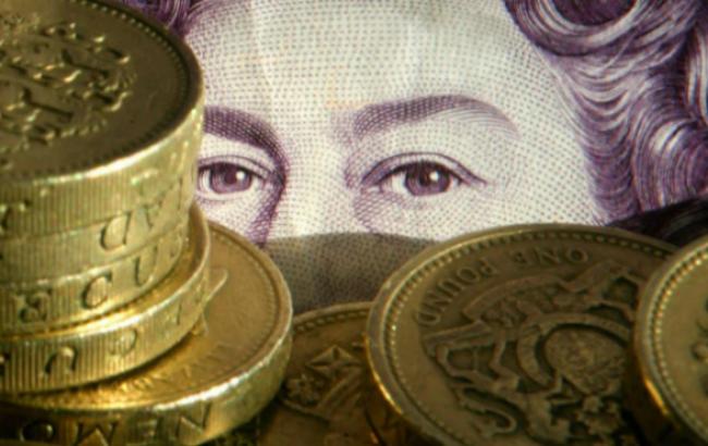 Прогноз по рейтингу Великобритании понижен, - S&P