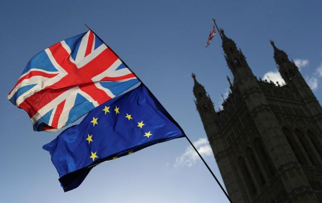 Британия грозится выйти из Евросоюза без сделки о торговле, если ЕС "не проявит гибкость"