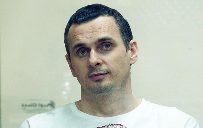 В РФ розповіли, чим зайнятий Олег Сенцов у в'язниці