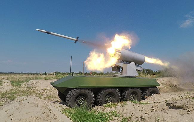 Опубліковано відео тестових стрільб українського безпілотного БТР "Фантом-2"