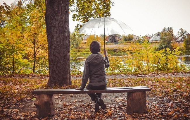 Накроет грозами и ливнями: каким областям не повезет с погодой