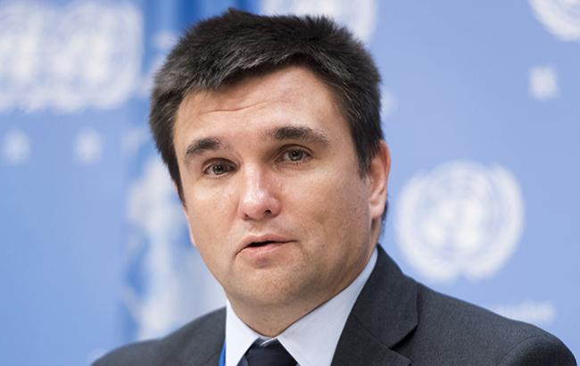 Климкин назвал "полной чушью" заявления поляков о наплыве беженцев из Украины