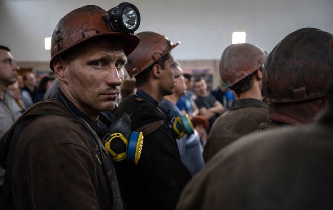Українським шахтарям погасять борги по зарплатах: спрямують 2,4 млрд гривень