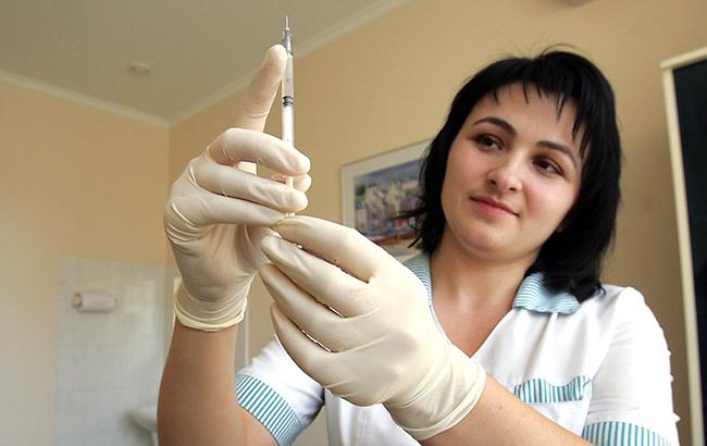 С корью наедине: в феврале в Украине могут закончиться запасы вакцины