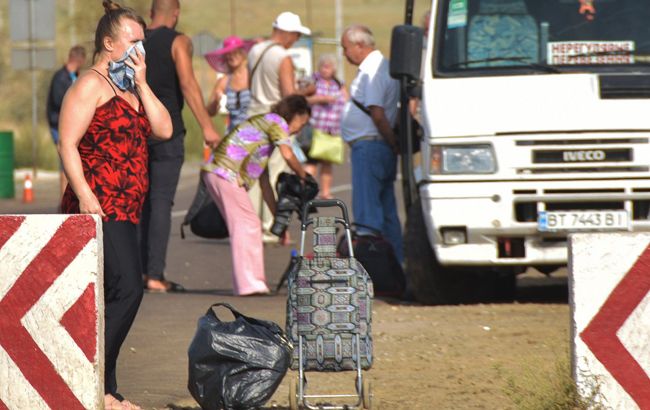 Проживающих в Херсонской области вблизи "Крымского титана" детей могут эвакуировать