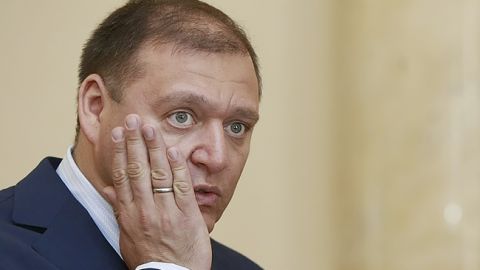 Пляшечку спустошили: Добкін виставив себе на посміховисько (відео)