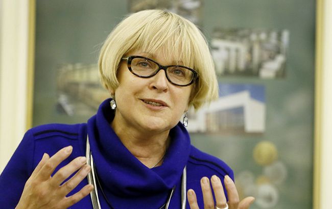 Завтра Катерина Амосова буде звітувати в МОЗ