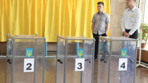 Количество избирателей за рубежом превышает 400 тысяч