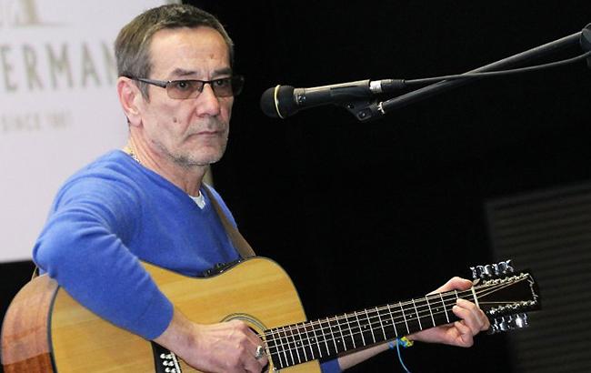 Артист Горбунов призвал украинцев налаживать отношения с россиянами