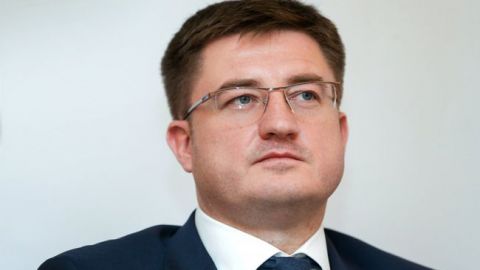 Кабмин отстранил главу Госрезерва