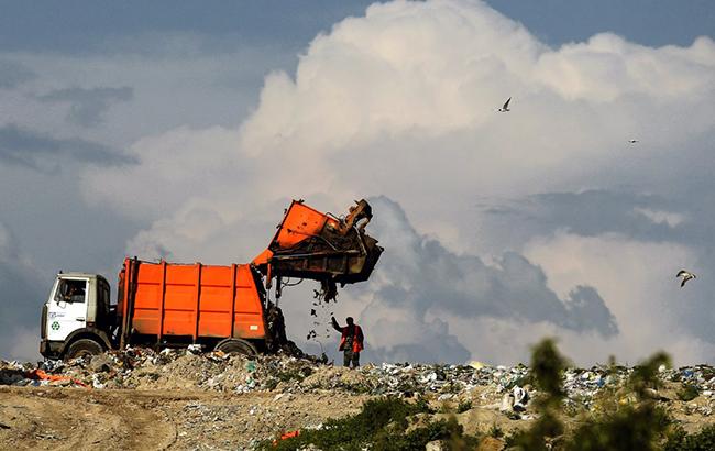 Японія допоможе з проектами щодо поводження з відходами в трьох містах України