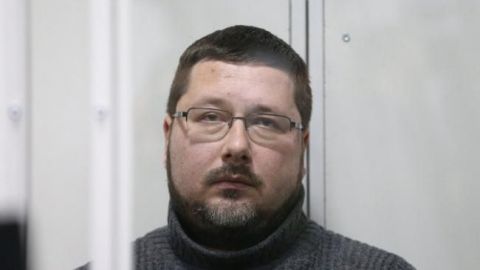 Підозрюваний в державній зраді екс-перекладач Гройсмана визнав свою провину