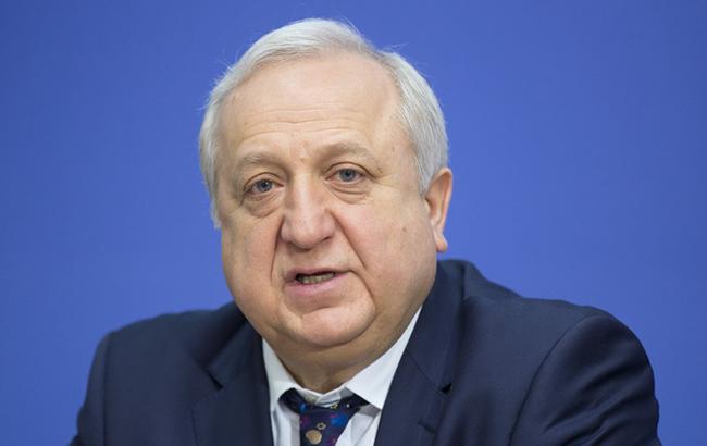 Глава набсовета "Укрэнерго" Шевки Аджунер: Политики и чиновники старой закалки могут попытаться вмешаться в работу госпредприятий