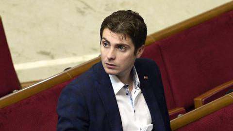 Білоцерківець назвав компанії, які неякісно відремонтували міжквартальні проїзди