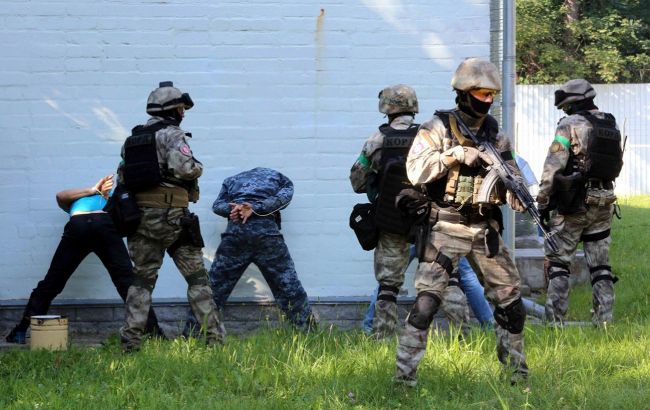 У Харківській області поліція виявила чотирьох колаборантів. Їх було затримано