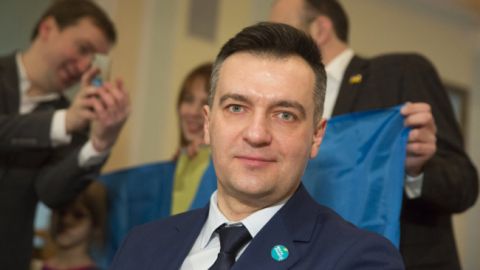 Гнап написал в ЦИК заявление о снятии с выборов