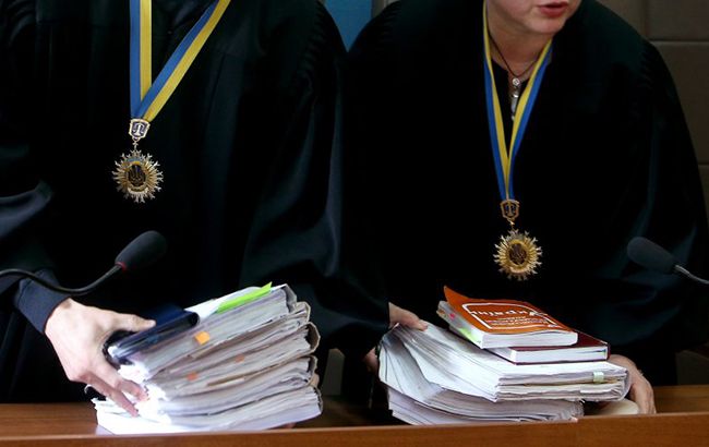 Майже усі судді Окружного адмінсуду Києва не прийшли на оцінювання