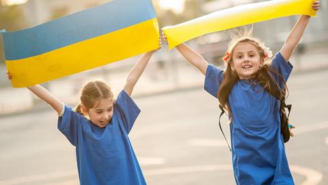 "Вы не понимаете как там": волонтер объяснила, почему в Украине жить лучше, чем за границей