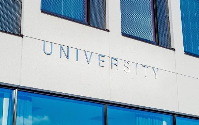 Журналисты выяснили, где и за сколько учится "золотая молодежь" Украины