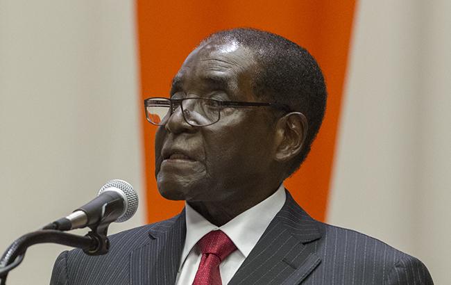 Мугабе сняли с должности лидера правящей партии Зимбабве