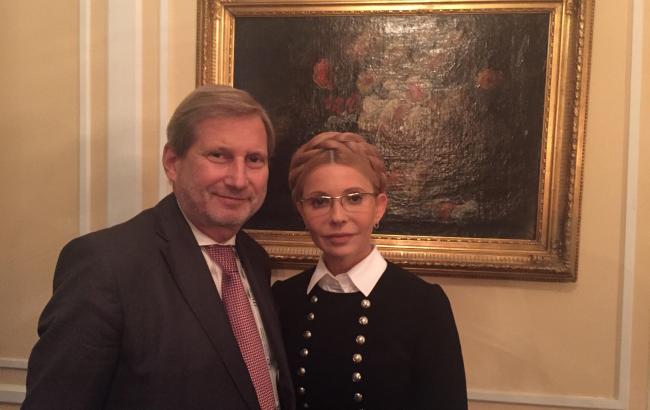 Мюнхенская конференция: Тимошенко встретилась с еврокомиссаром Ханом