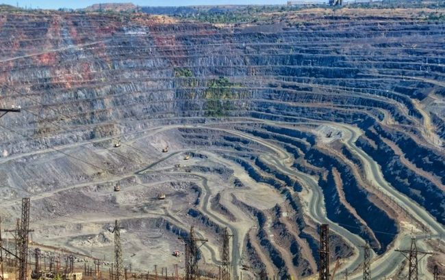 Вынужденная пауза. Южный ГОК частично приостанавливает работу из-за морских атак РФ