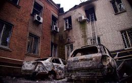 Пожары, поврежденное здание медиа и пострадавшие: последствия ночной атаки РФ по Днепру