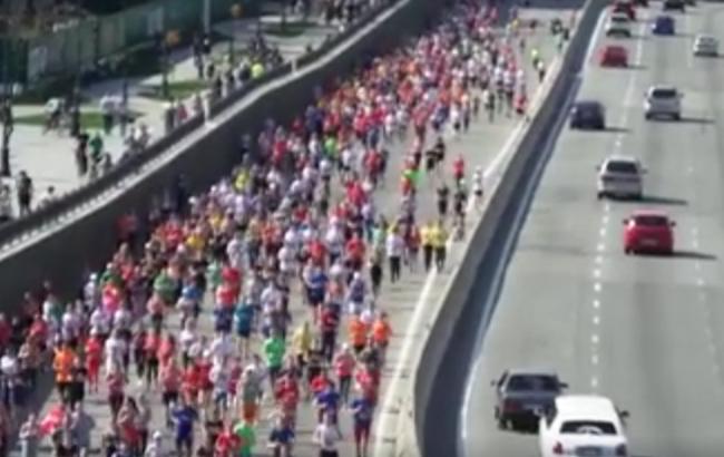 Опубликовано видео массового забега во время марафона в Киеве