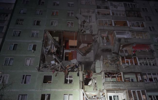 У Нацполіції показали фото наслідків удару РФ по Сумах: кількість постраждалих зросла