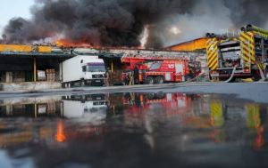 У Запоріжжі через через удари РФ пожежі, пошкоджені будинки та постраждали діти