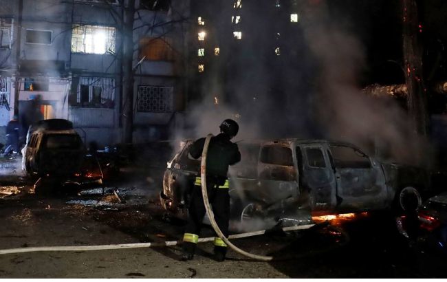 У ДСНС показали наслідки атаки РФ по Дніпру: загинуло 3 людини, з них одна дитина