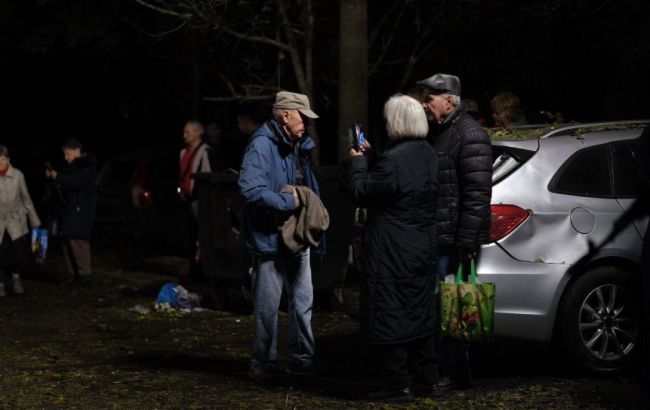 В Запорожье после обстрела РФ десятки тысяч человек без света после обстрела РФ