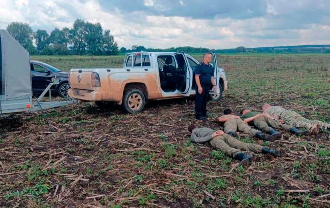 Татарстан встревожился: несколько человек запустили дроны, их задержали