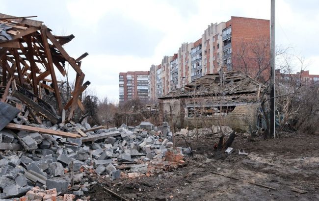 Росіяни скинули КАБ на Слов'янськ, семеро людей постраждали