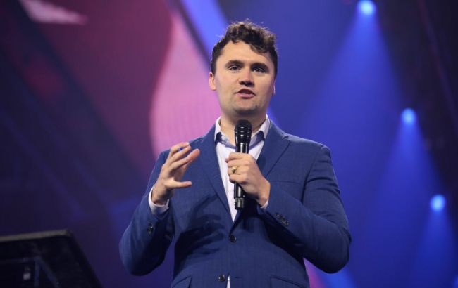 Снайпер попал в шею, подозреваемого задержали: что известно об убийстве Чарли Кирка