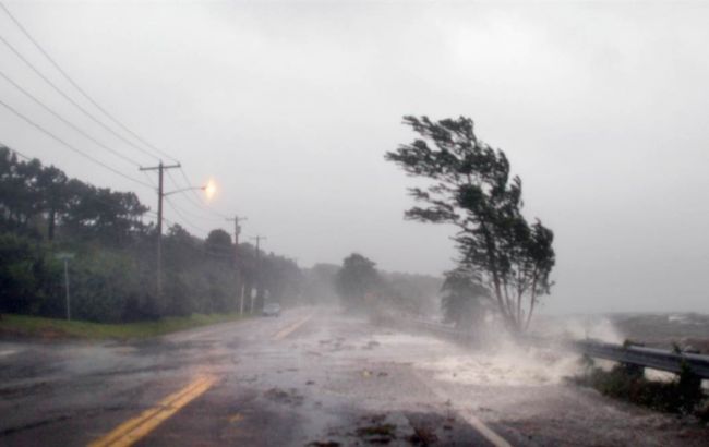 Сильнейший ураган в Атлантическом океане движется к Ямайке и Кубе