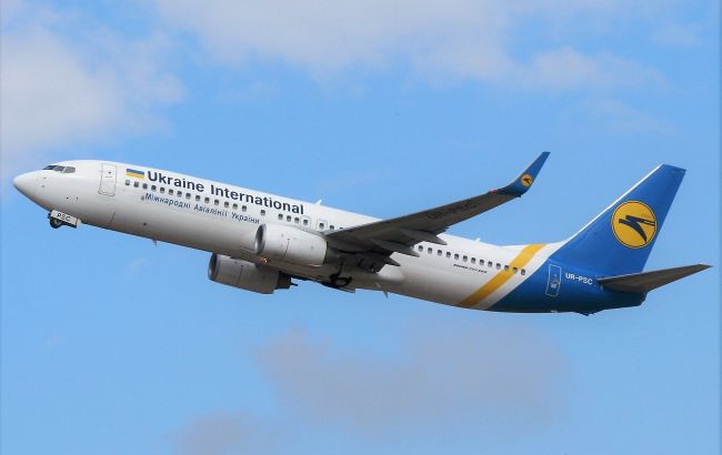 Найбільша авіакомпанія України хоче відновити польоти за кордоном